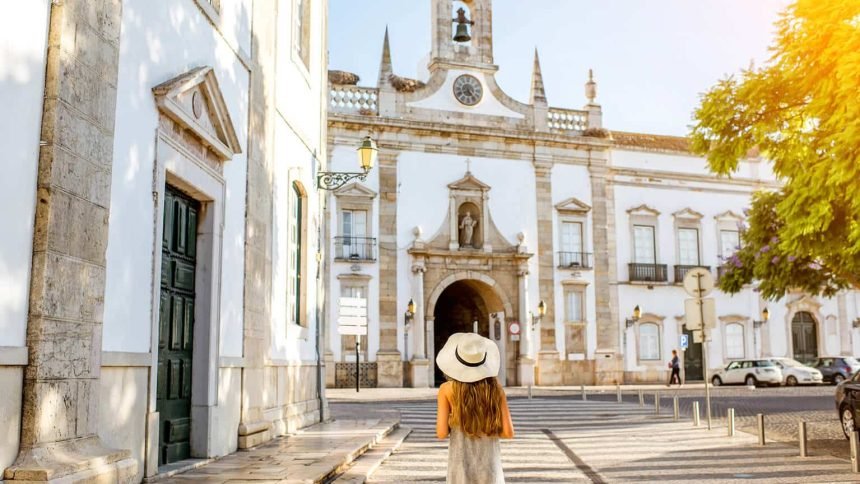 Pros and Cons of Living in Portugal